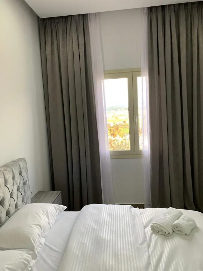 Hotel Restaurant Deso Shijak